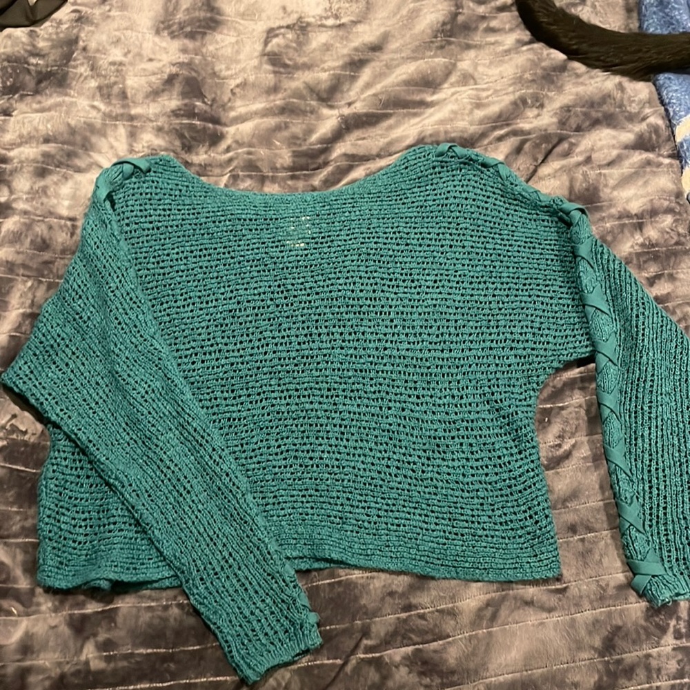 Crop turquoise sweater